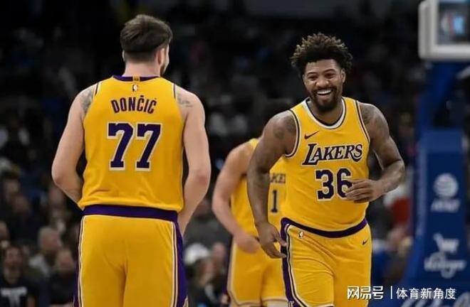 斯玛特单场5抢断5三分创湖人队史纪录