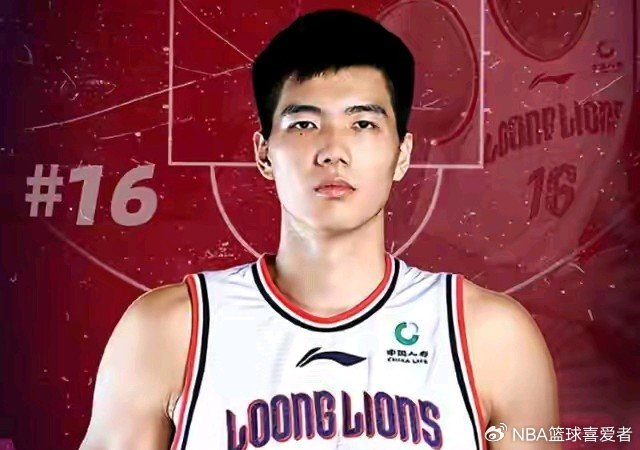 徐昕爆发焦泊乔低迷：环境差异如何重塑球员命