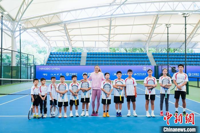 郑钦文谈首进WTA年终总决赛：优先让身体和心理