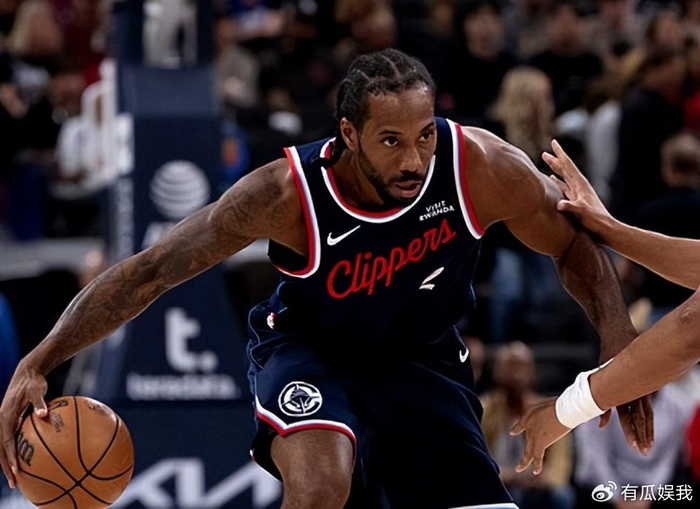 雷霆绿军鏖战逆转失利 马刺大胜灰熊西部排名尘